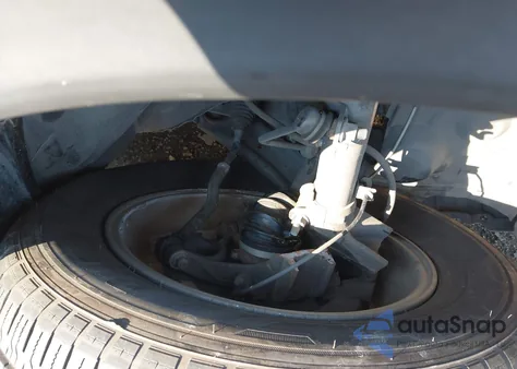 2019 Nissan Rogue Sv z USA, uszkodzony, nr VIN 5N1AT2MV1KC730509